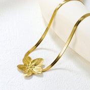 Collar Camelia Waterproof: Acero 316L Oro 18k | Azzia