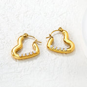 Aretes Corazón con Brillo Waterproof: Acero 316L Oro 18k | Azzia