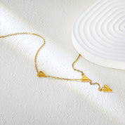 Collar Golden Love de Acero Inoxidable | Azzia Joyería