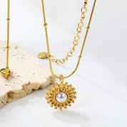 Perla en medio color blanco - AZZIA JOYERIA 