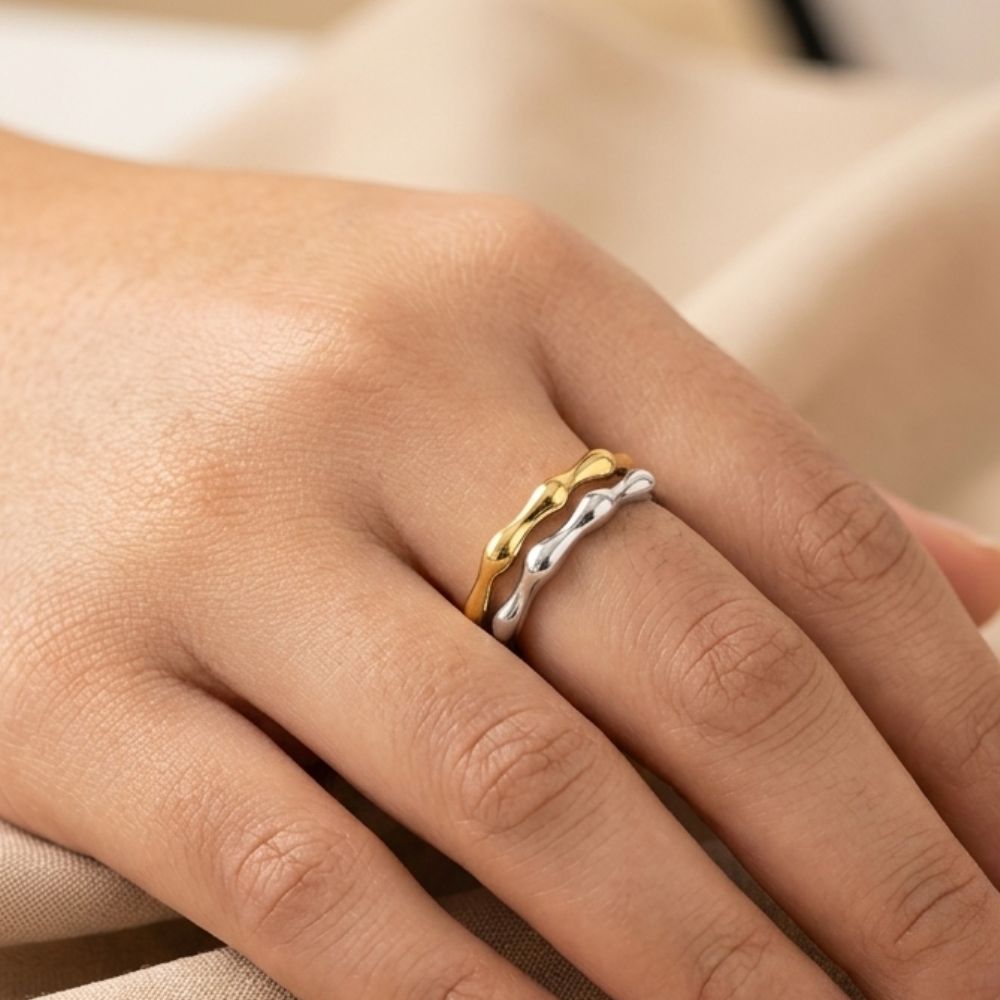 Anillo Bicolor Luxe Waterproof - talla 7 en Azzia joyería