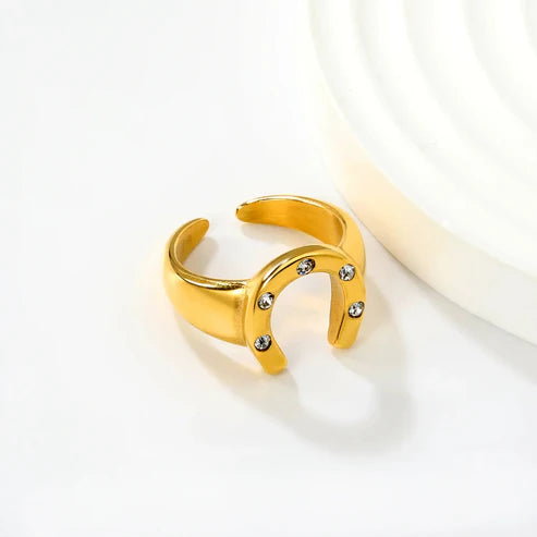 Anillo para mujer Celestial Deluxe con detalles brillantes que aportan un toque moderno y sofisticado. Joya waterproof brillante, resistente al agua.