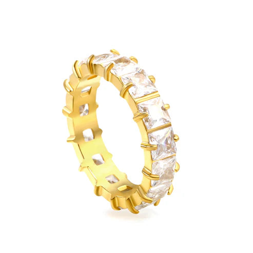 Anillo promesa churumbella para mujer con corazón. Joya waterproof romántica, resistente al agua, ideal como regalo especial de puro amor y elegante.
