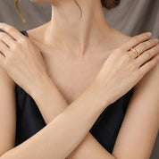 Anillo Tracy Waterproof en acero 316L enchapado en oro 18k: no se oxida, no pierde el color. Waterproof e hipoalergénico. Envío a todo el Perú. ✨