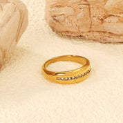 Anillo Destellos Chunky Waterproof - Joya en acero inoxidable enchapado en oro 18k - Azzia