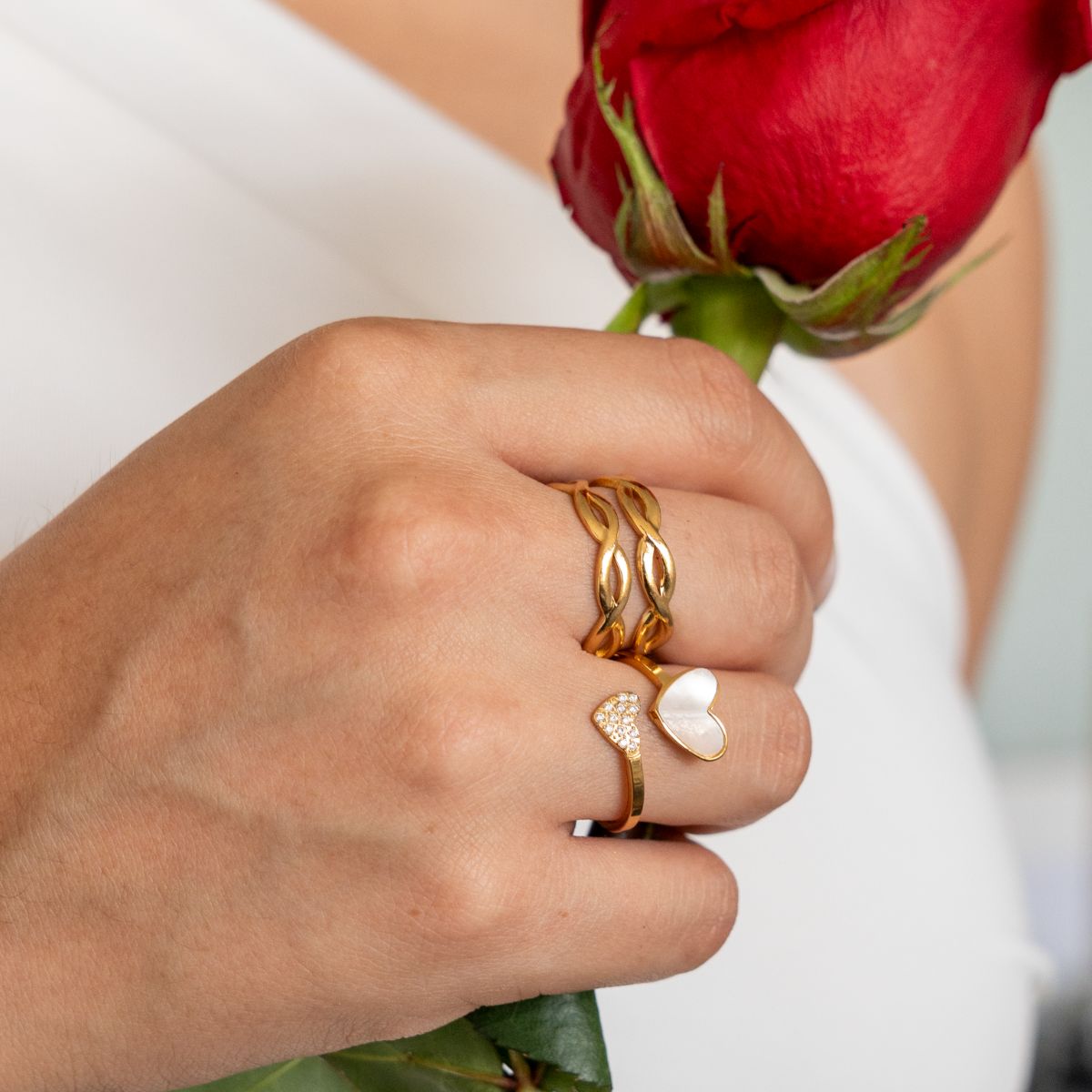 Anillo Heart Nácar Waterproof - Joya en acero inoxidable enchapado en oro 18k - D'Merys