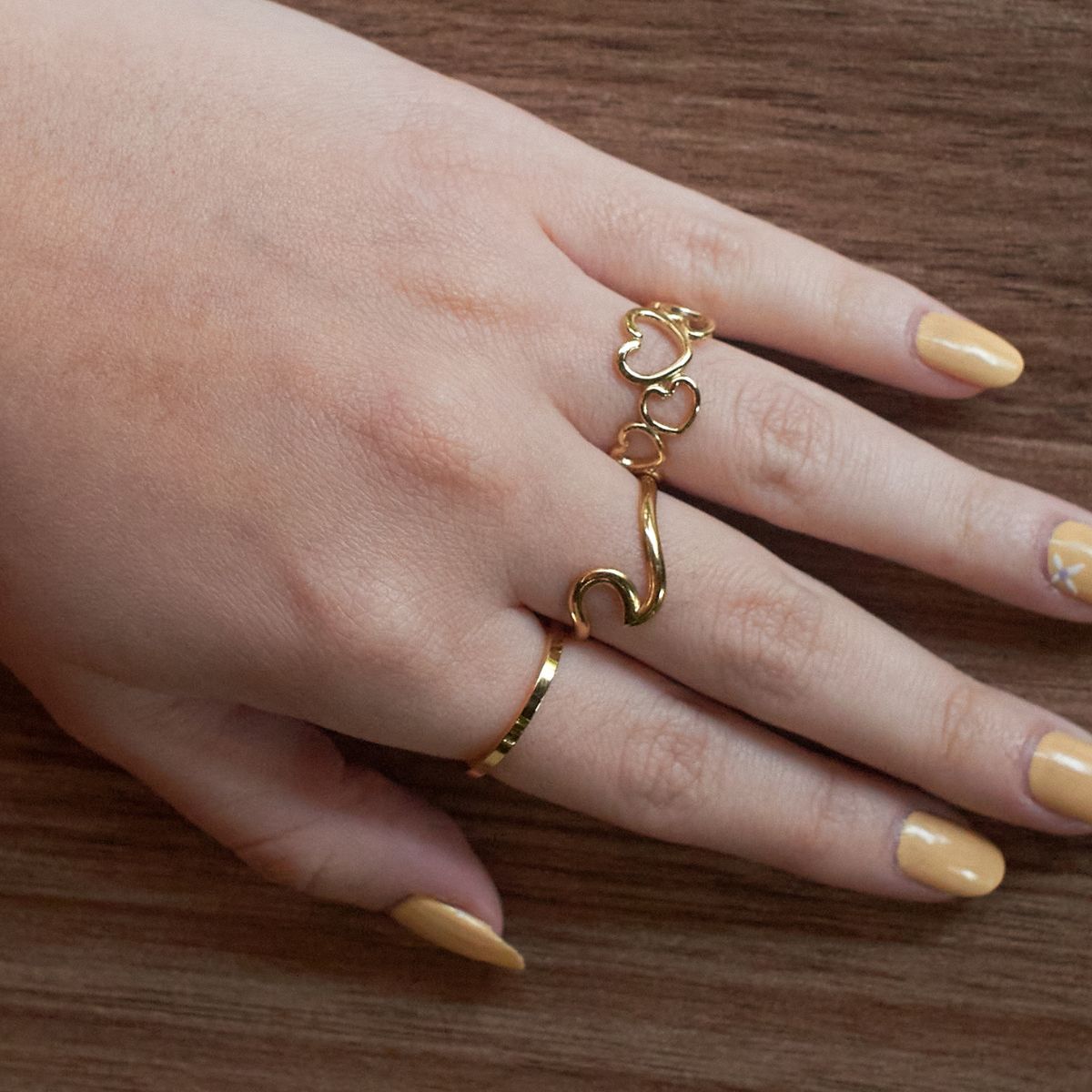 Anillo Ola Regulable Waterproof - Joya en acero inoxidable enchapado en oro 18k - D'Merys