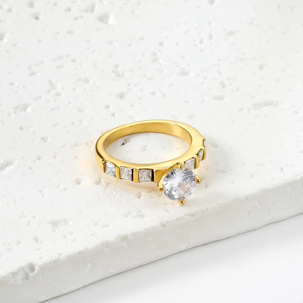 Anillo Promesa Diamond Circones Waterproof - Joya en acero inoxidable enchapado en oro 18k - D'Merys