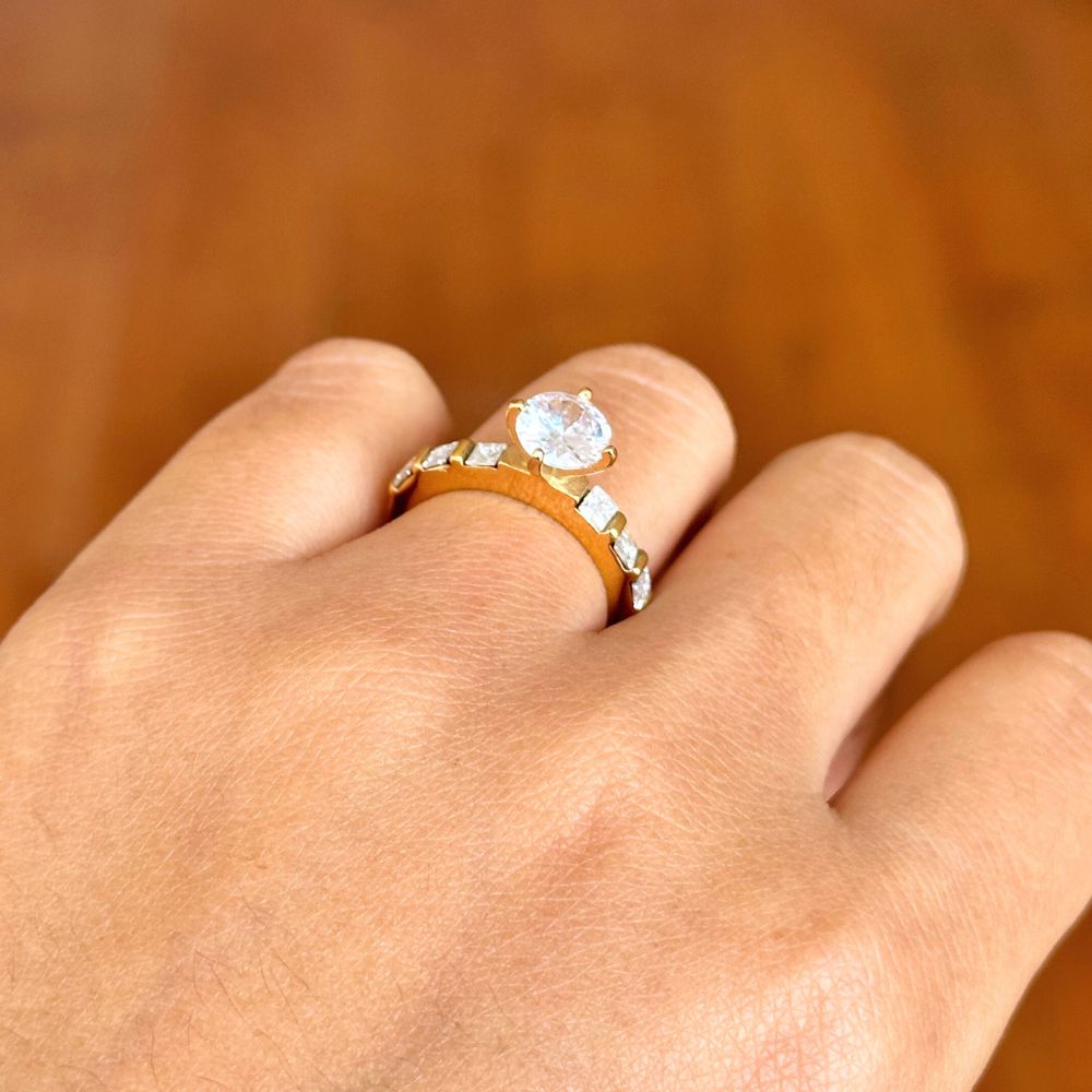 Anillo Promesa Diamond Circones Waterproof - Joya en acero inoxidable enchapado en oro 18k - D'Merys