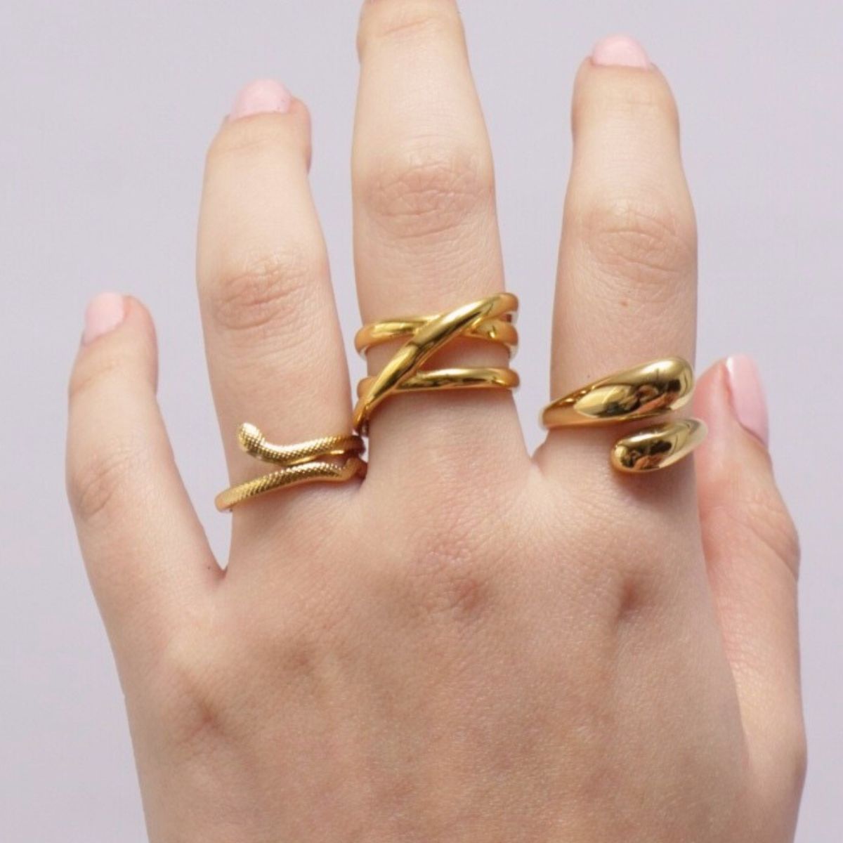 Anillo Susan Chunky Waterproof - Joya en acero inoxidable enchapado en oro 18k - D'Merys
