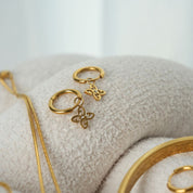 Aretes Emblema