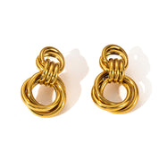 Aretes Gaia waterproof curvos dorados de diseño moderno