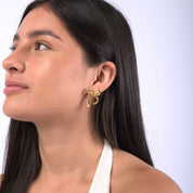 Aretes Maxi Lazo Waterproof en Azzia joyería