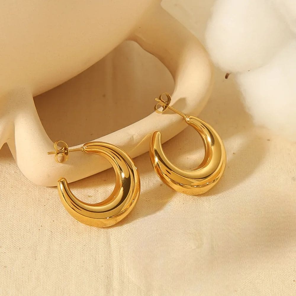 Aretes-Media-Luna-Waterproof-2_d04388e9-8592-4177-84b7-be579d03671d.jpg