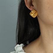 Aretes Lina Waterproof - Joya en acero inoxidable enchapado en oro 18k - D'Merys