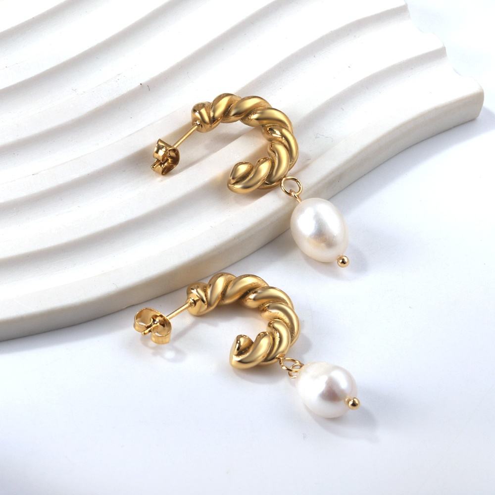 Aretes Perlitas Colgantes Waterproof - Joya en acero inoxidable enchapado en oro 18k - D'Merys