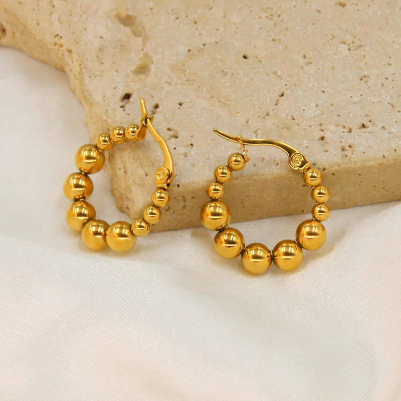 Argollas Billas Doradas Waterproof - Joya en acero inoxidable enchapado en oro 18k - D'Merys