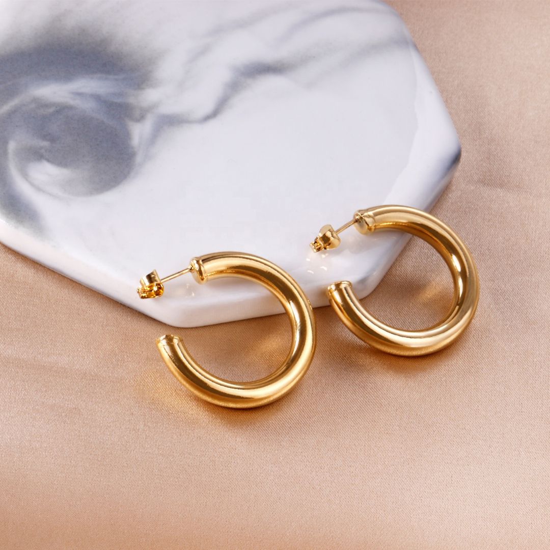 Argollas Cecilia Entubadas Waterproof: Acero 316L Oro 18k | Azzia