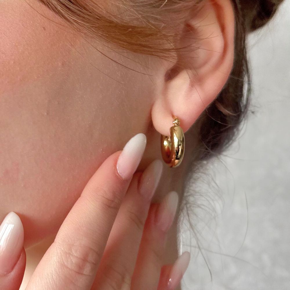 Argollas Clásicas Entubadas Waterproof - Joya en acero inoxidable enchapado en oro 18k - D'Merys