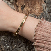 Brazalete Puñera Luces Waterproof - Joya en acero inoxidable enchapado en oro 18k - Azzia joyería