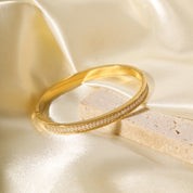 Brazalete Puñera Tiffany Waterproof - Joya en acero inoxidable enchapado en oro 18k - Azzia joyería
