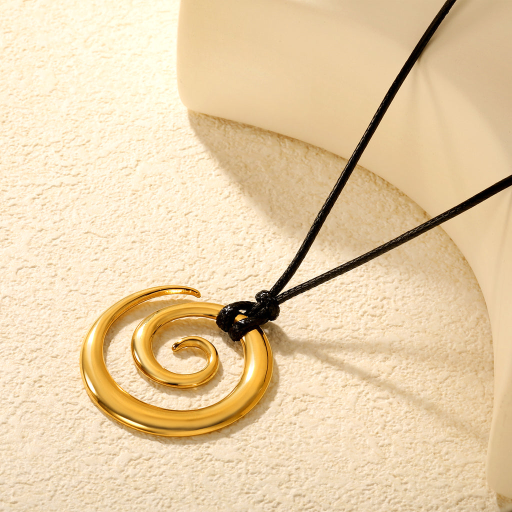 Collar-Espiral-Dorado-Soleil-2.jpg