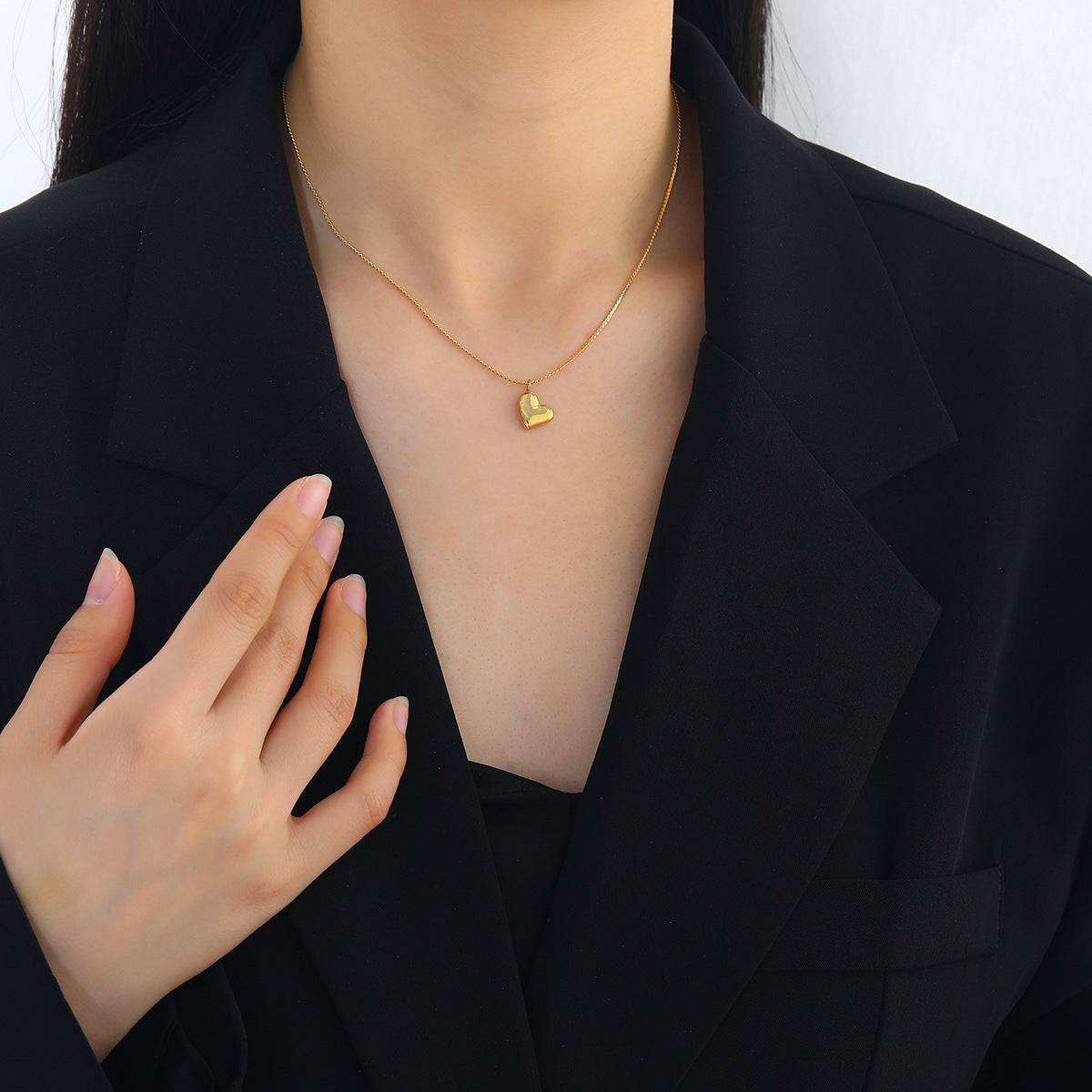 Collar Amor Puro Waterproof - Joya en acero inoxidable enchapado en oro 18k - Azzia joyería