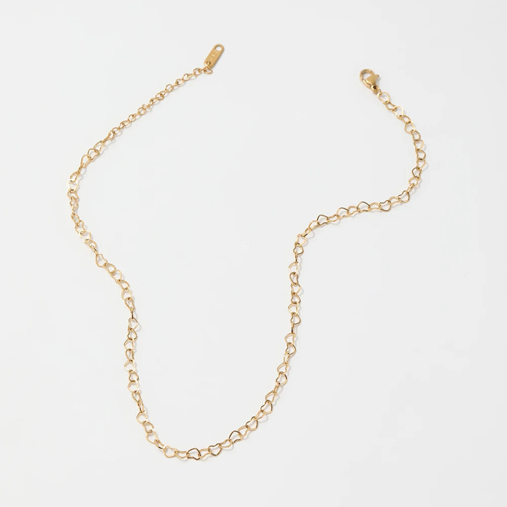 Collar Cadena Corazones Waterproof - Joya en acero inoxidable enchapado en oro 18k - D'Merys