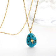 Collar Medalla Celestial Waterproof - Joya en acero inoxidable enchapado en oro 18k - D'Merys