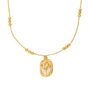 Collar Medalla Victoria Waterproof en acero 316L enchapado en oro 18k: no se oxida, no pierde el color. Waterproof e hipoalergénico. Envío a todo el Perú.