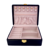 Forro color rosa por dentro - AZZIA JOYERIA 