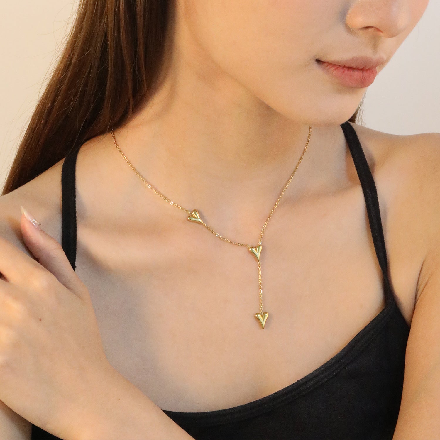 Collar Golden Love de Acero Inoxidable | Azzia Joyería
