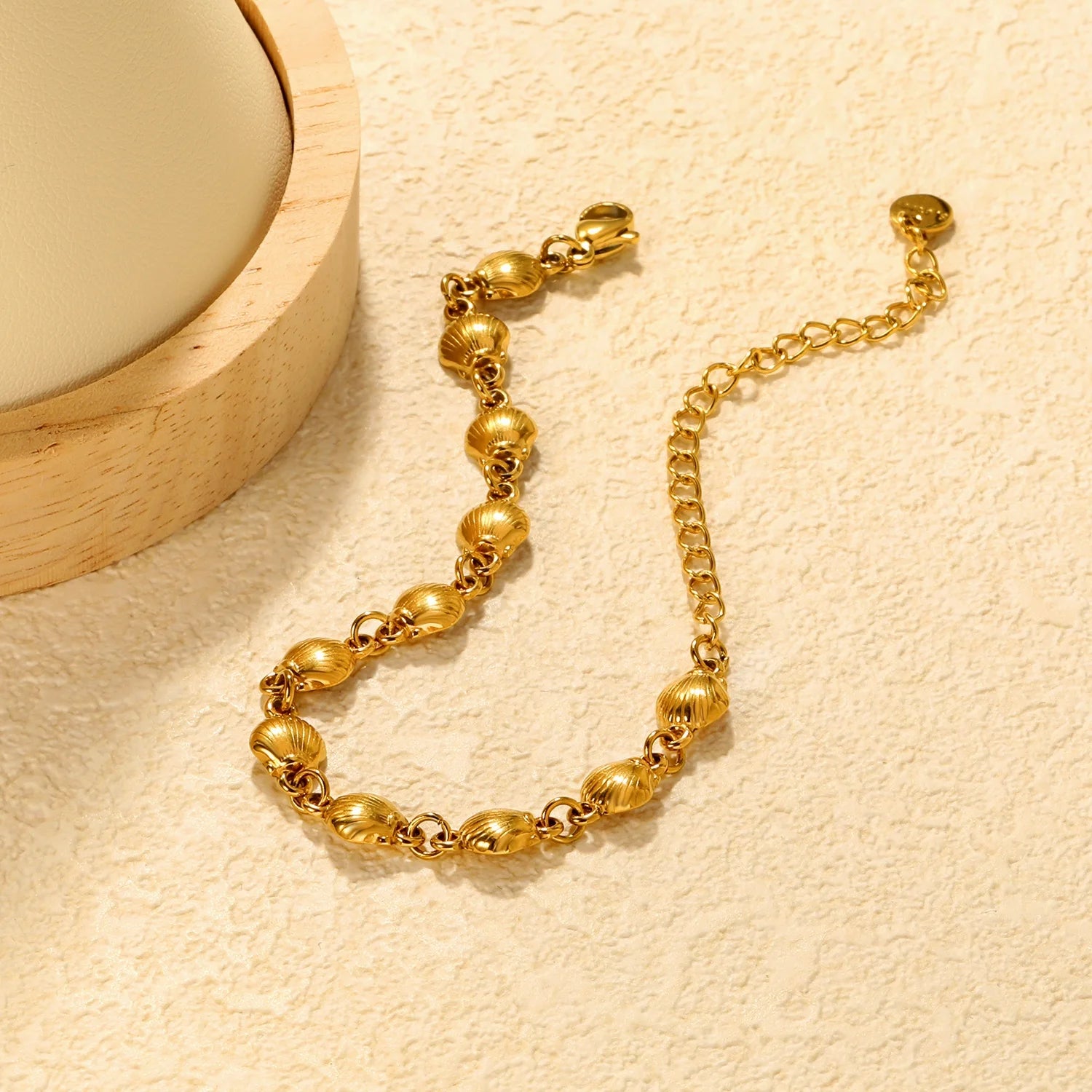 Pulsera Conchitas Gold Waterproof | Azzia Joyería