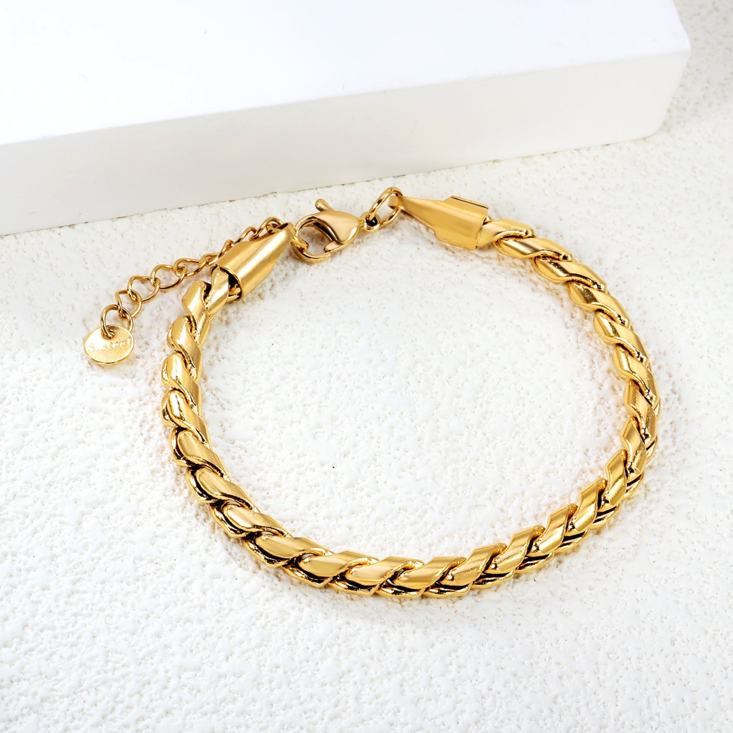 Perfecta para tu día a día -  AZZIA JOYERIA 