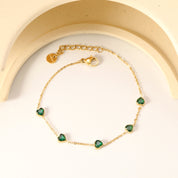 Pulsera Green Hearts Waterproof - Joya en acero inoxidable enchapado en oro 18k - Azzia joyería