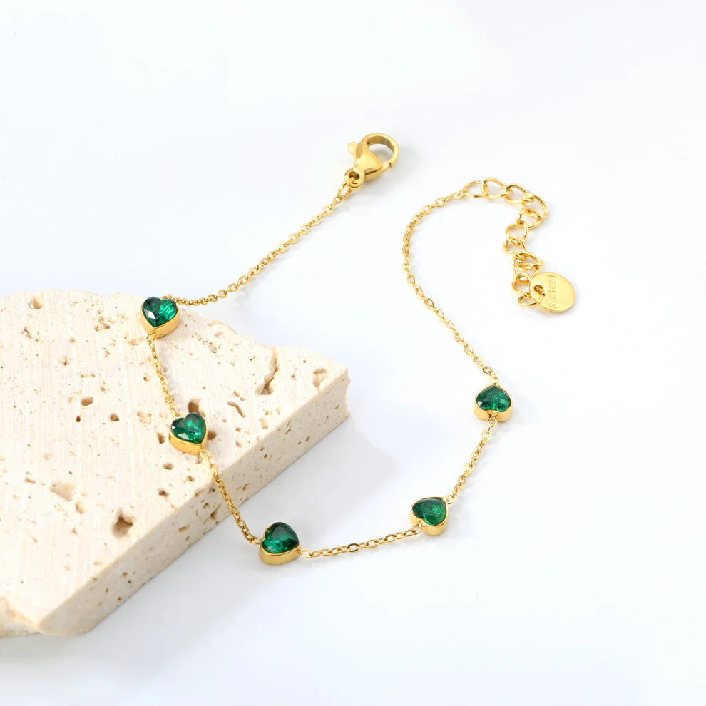 Pulsera con cadena dorada - AZZIA JOYERIA 
