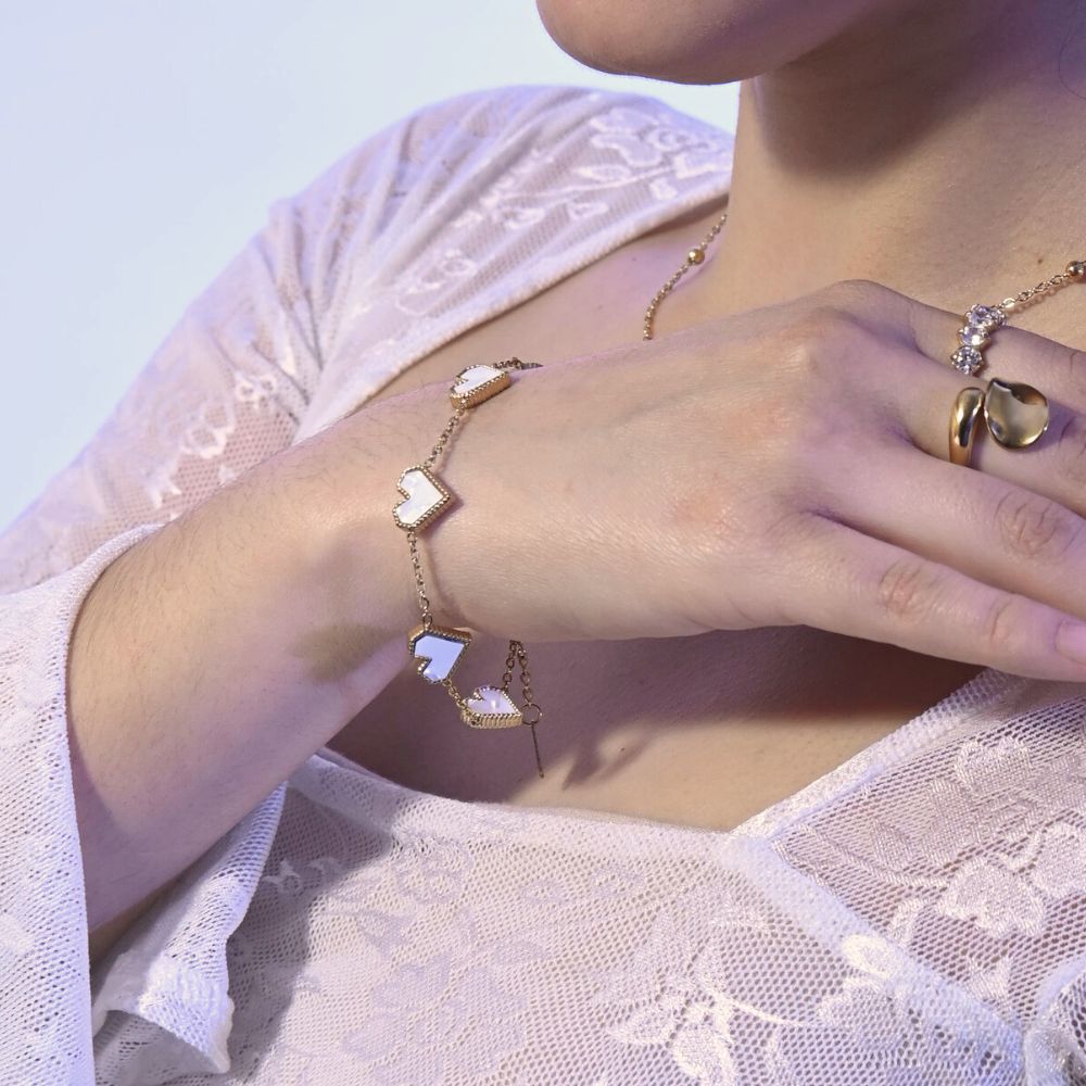 Pulsera Heart Nacar Waterproof - Joya en acero inoxidable enchapado en oro 18k - Azzia joyería
