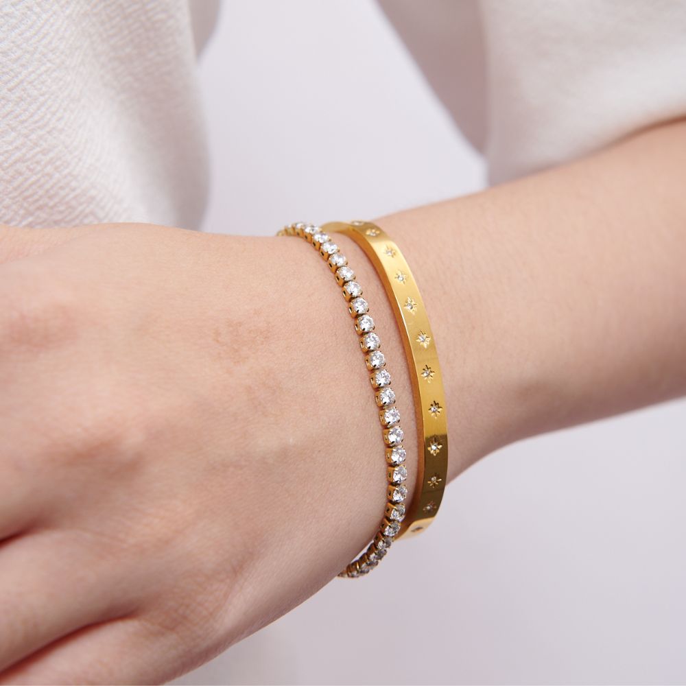Pulsera Tenis Circones Waterproof en acero 316L enchapado en oro 18k: no se oxida, no pierde el color. Waterproof e hipoalergénico. Envío a todo el Perú.