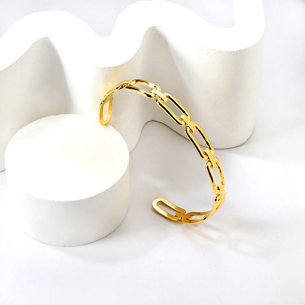 Puñera Cadena Waterproof - Joya en acero inoxidable enchapado en oro 18k - Azzia joyería