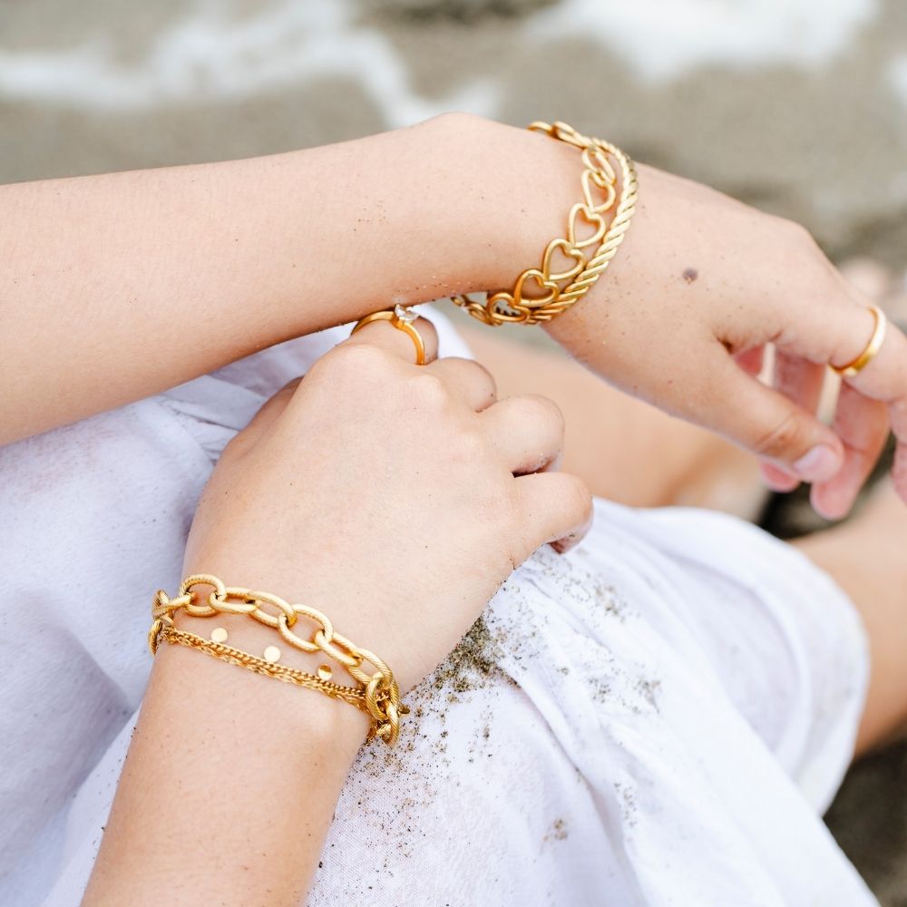Puñera Corazones Regulable Waterproof - Joya en acero inoxidable enchapado en oro 18k - D'Merys