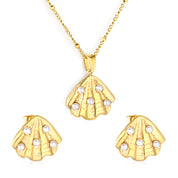 Set de collar y Aretes, conchitas de mar doradas - AZZIA JOYERIA 