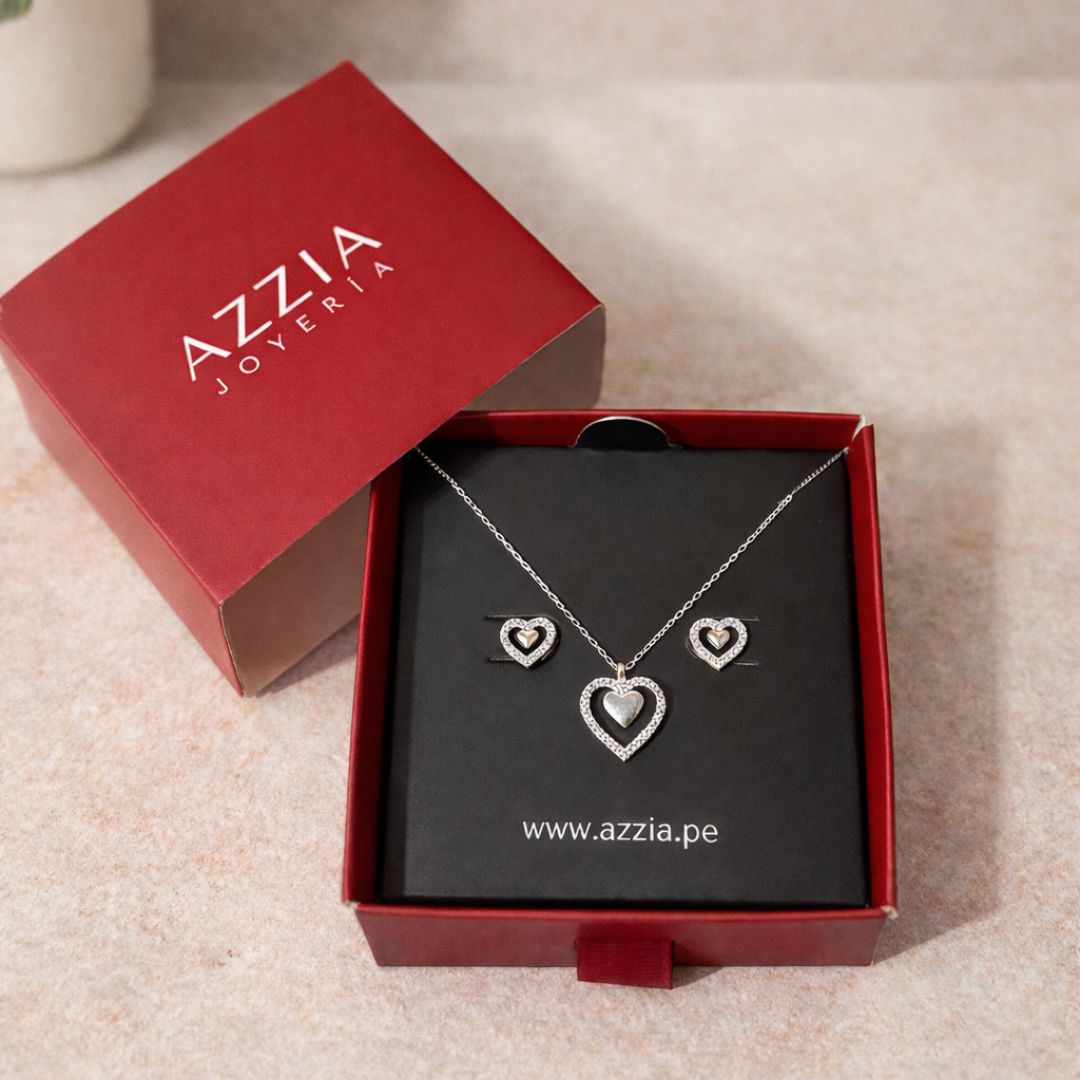 Set Collar y Aretes Corazón Love de Plata 925 con Circones
