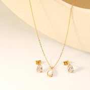 Set de Collar y Aretes Gota Circón - Joya en acero inoxidable enchapado en oro 18k - Azzia joyería