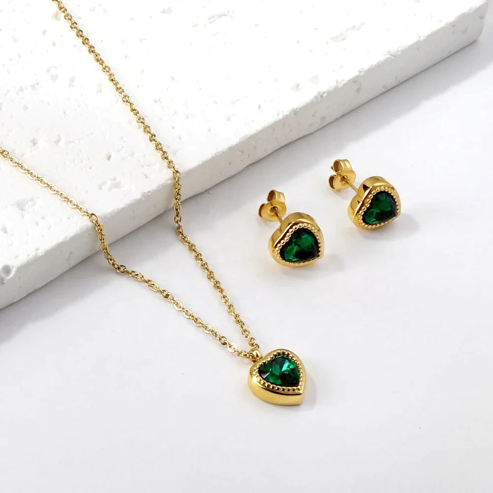 Set de Collar y Aretes Lovely Circón Waterproof - Joya en acero inoxidable enchapado en oro 18k - D'Merys