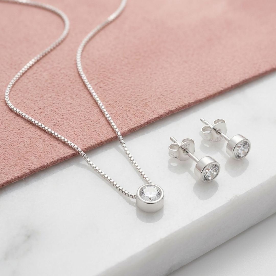 Set de Collar y Aretes Punto De Luz Plata 925 - Joya en plata 925 - AZZIA JOYERIA