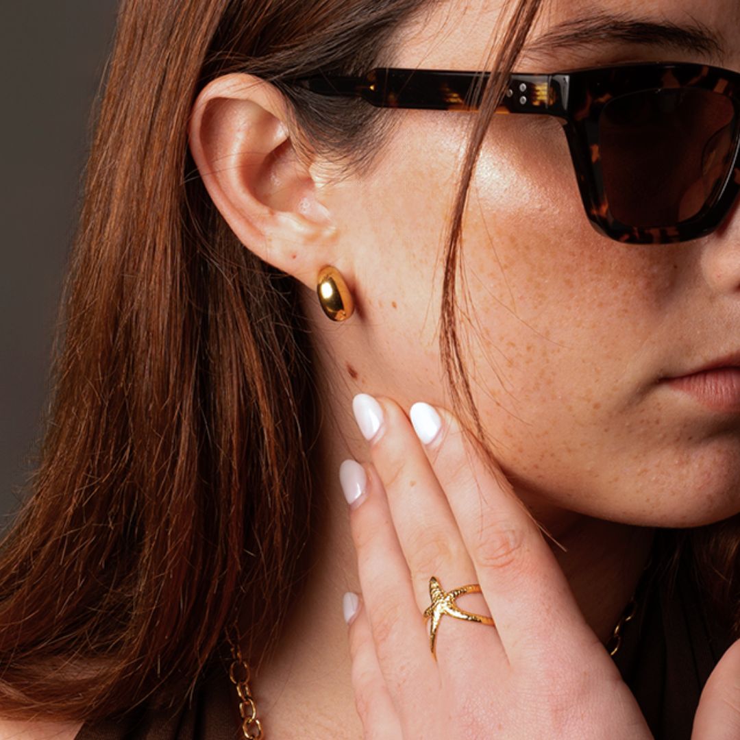 Aretes  Curvos Sora de Acero Inoxidable | Azzia Joyería