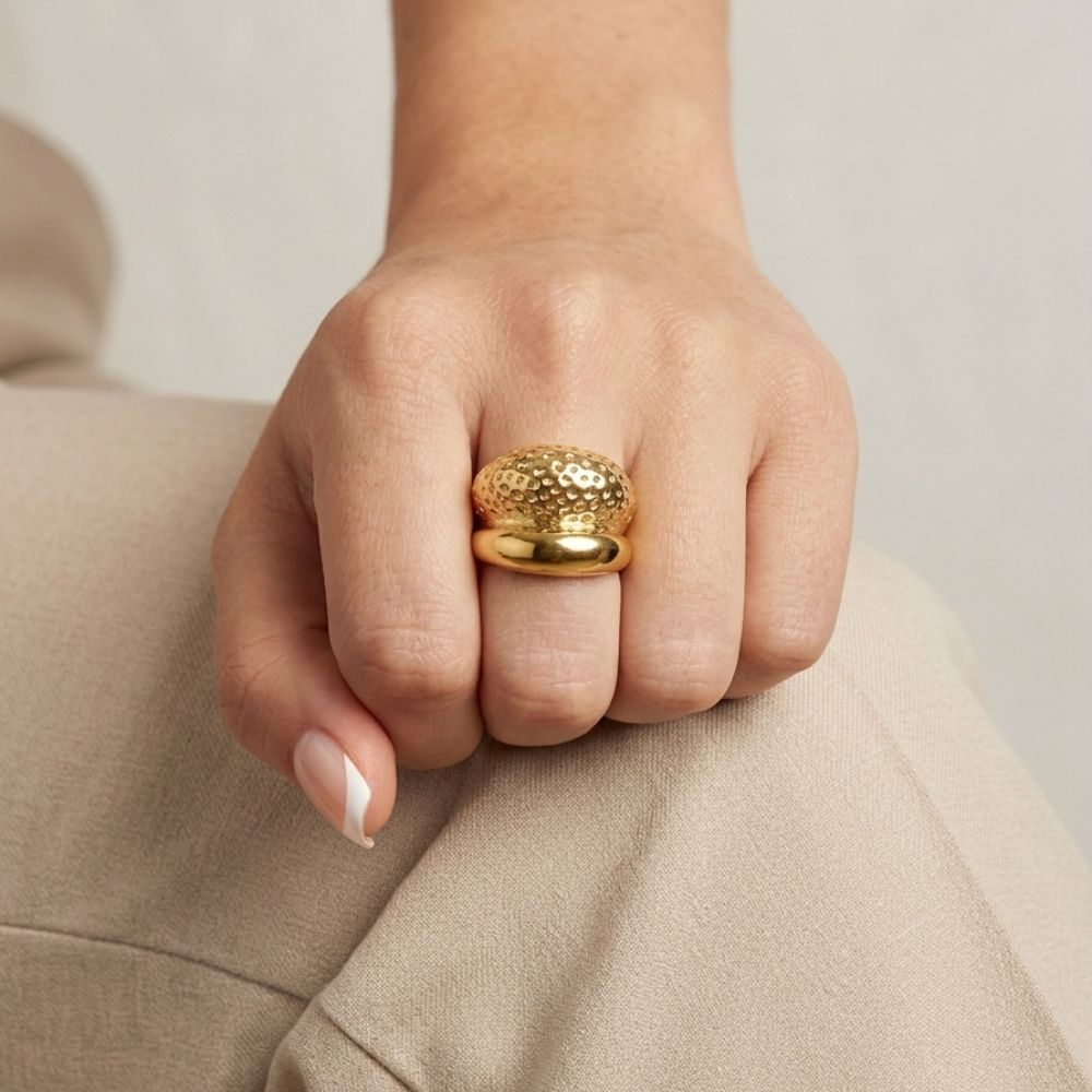 Anillo Chunky,  resistente a el agua y sudor, de gran durabilidad - AZZIA JOYERIA 