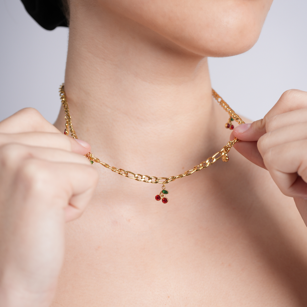 Collar Charms Cherry Waterproof: Acero 316L Oro 18k | Azzia Joyeria
