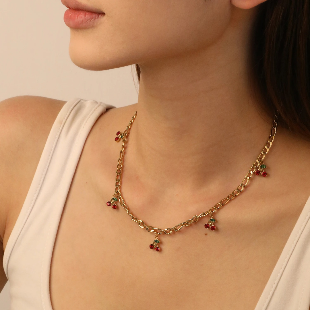 Collar Charms Cherry Waterproof: Acero 316L Oro 18k | Azzia Joyeria